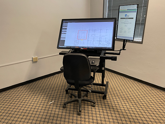 Adjustable Workstation