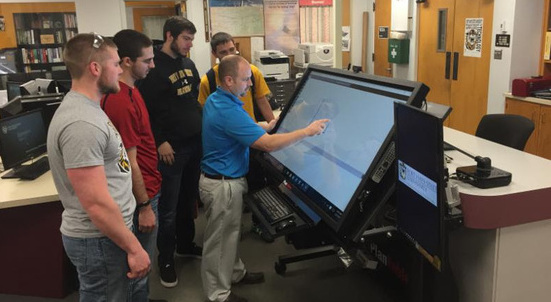 iPlanTables touchscreen workstation