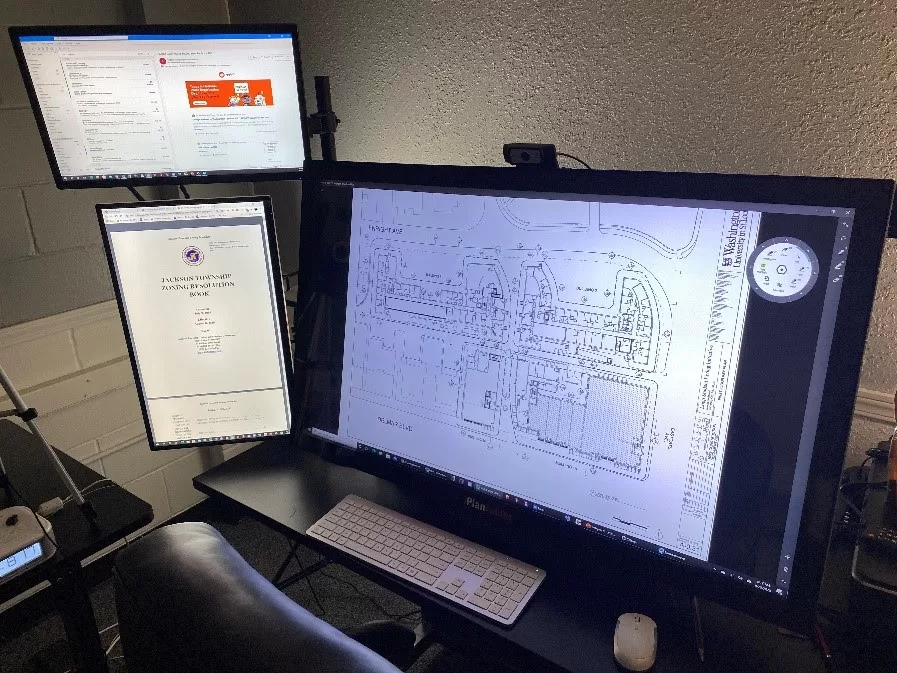 electronic desktop work station